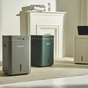 composter-reencle-gravity-green-white-gray2 Beige Reencle Gravity Composter in the kitchen - a food waste solution that produces compost