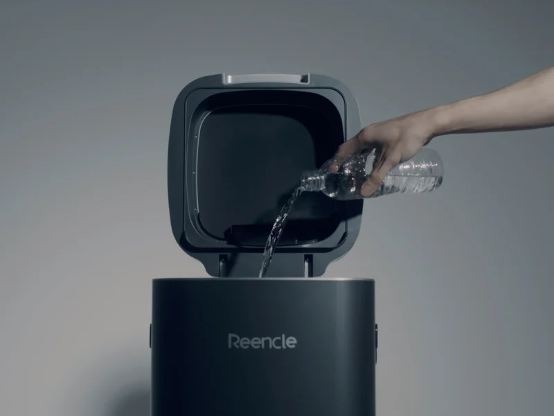 komposter-reencle-prime-pokretanje Dodavanje vode pri prvom pokretanju Reencle Prime kućnog kompostera