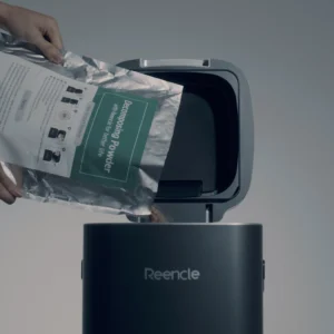 komposter-reencle-prime-starter Pokretanje Reencle Prime kompostera sa starter paketom u kojemu se nalazi mješavina mikroorganizama za kompostiranje